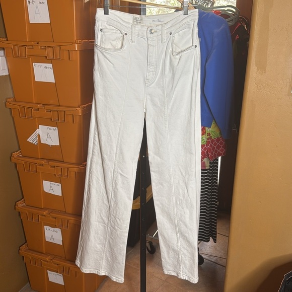 Pilcro Clean-Seamed High-Rise Wide-Leg Cream Jeans Size 30 - Picture 3 of 11